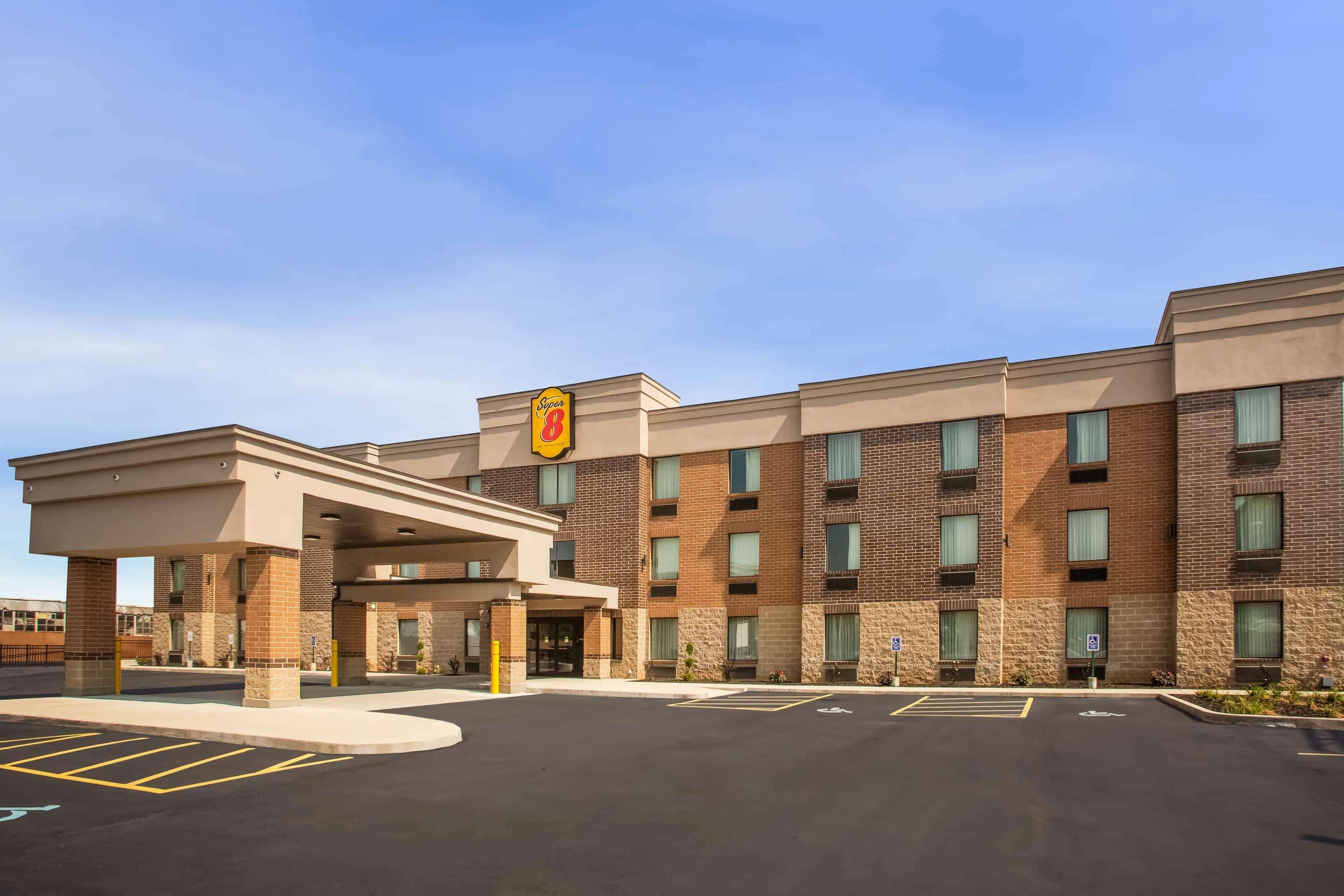 מלון Super 8 By Wyndham St. Louis North מראה חיצוני תמונה