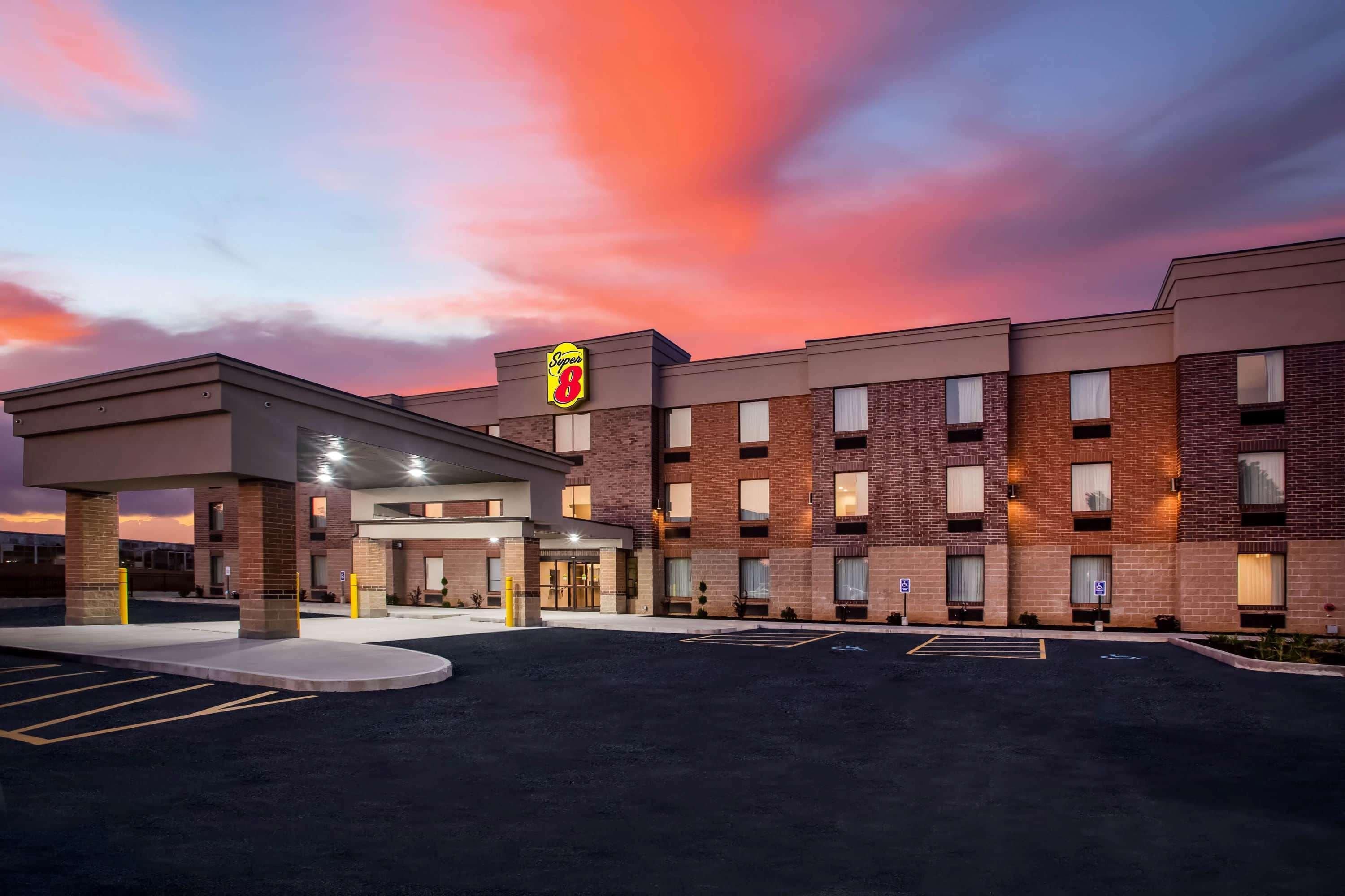 מלון Super 8 By Wyndham St. Louis North מראה חיצוני תמונה