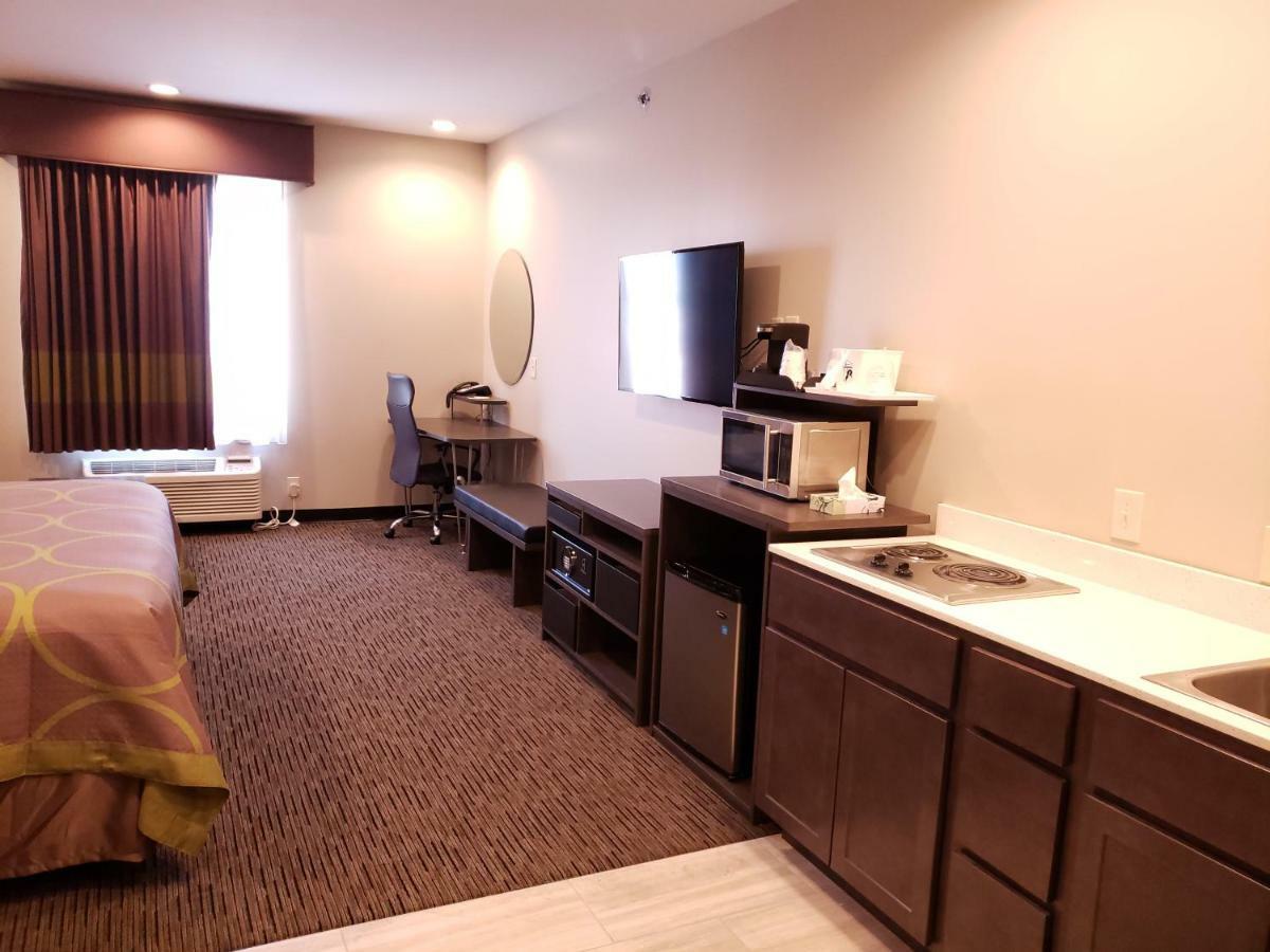 מלון Super 8 By Wyndham St. Louis North מראה חיצוני תמונה
